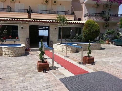 Coralli Holidays Loutra  Exterior photo