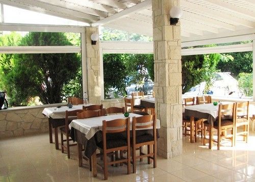 Coralli Holidays Loutra  Exterior photo